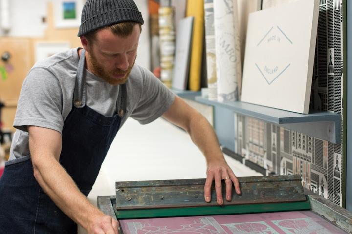 SUITCASE Road Tests: Airbnb Experiences