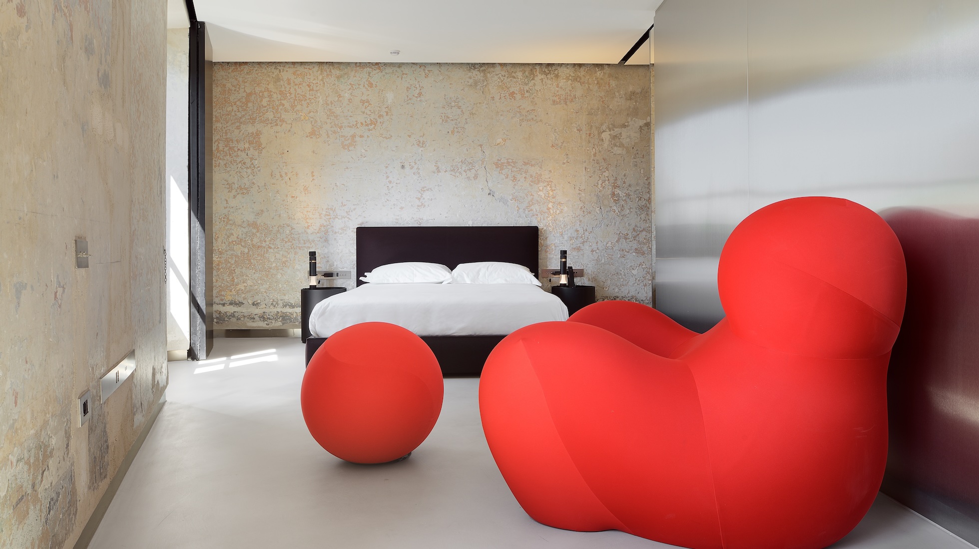 This Roman Hotel Is A High-Design Masterpiece